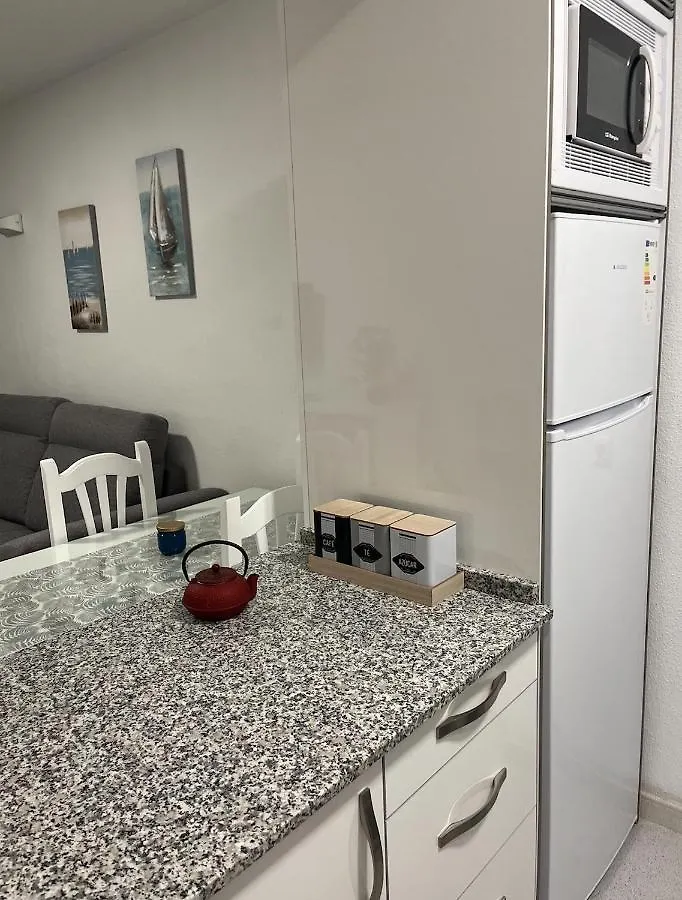 アパート Apartamento En Los Gallos チクラナ・デ・ラ・フロンテーラ